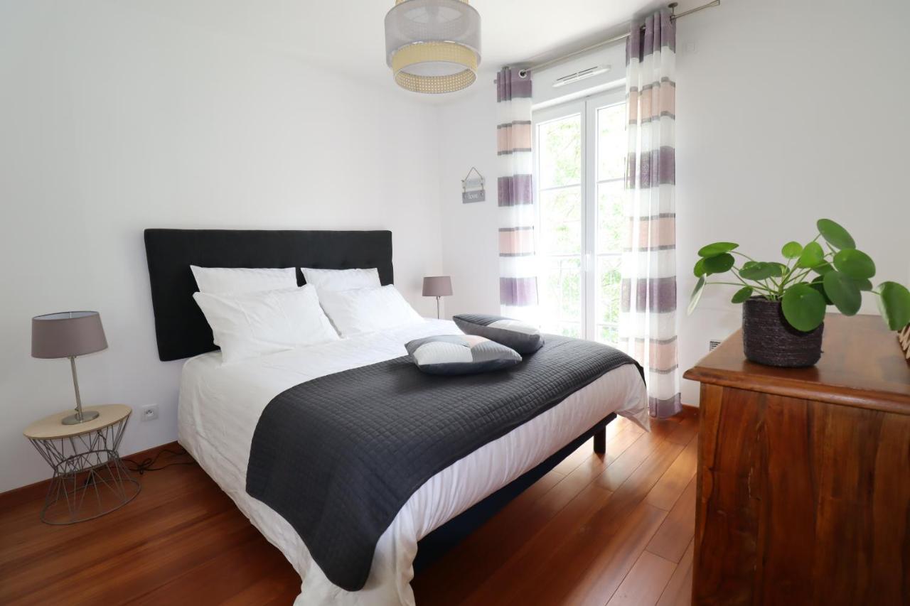 Family Stay - Steps From Disneyland Serris Esterno foto