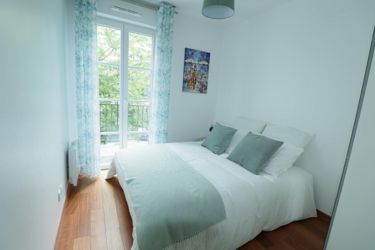 Family Stay - Steps From Disneyland Serris Esterno foto